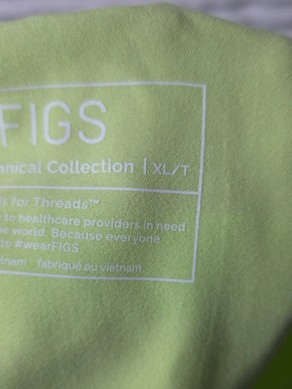 0443 Figs Men's Cargo Drawstring Scrub Pants